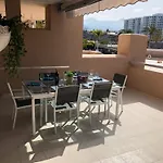 アパート Rated Huge Sunny Terrace Heated Pool Parking Wifi