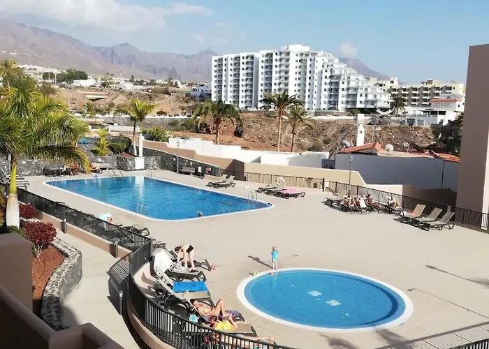 Rated Huge Sunny Terrace Heated Pool Parking Wifi *