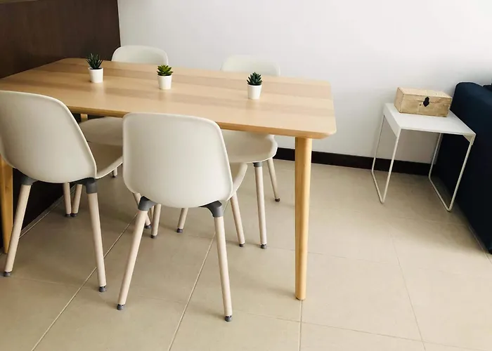 Rated Huge Sunny Terrace Heated Pool Parking Wifi Apartamento